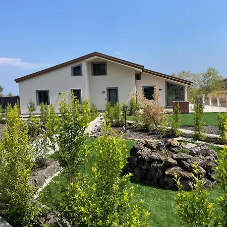 Апартаменты Romano's Ville&apartaments Fleri