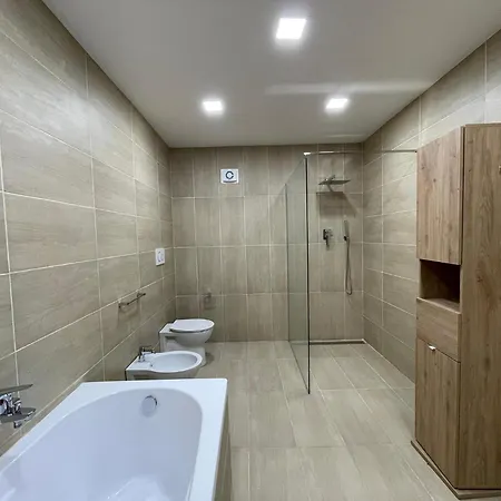 Апартаменты Romano's Ville&apartaments Fleri