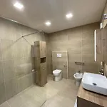 Romano's Ville&apartaments Fleri
