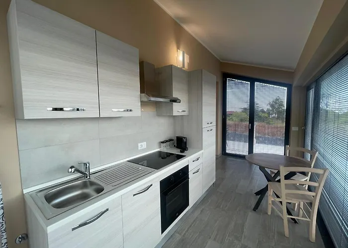 Romano's Ville&apartaments Fleri